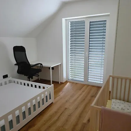 Private House With Jacuzzi And Sauna Vila *