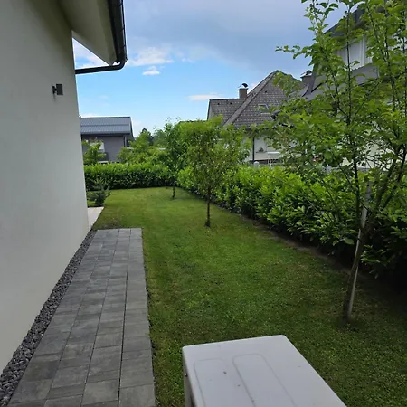 Private House With Jacuzzi And Sauna * Domžale
